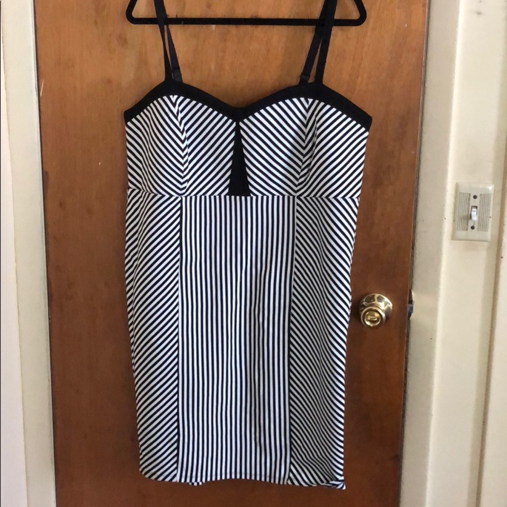Torrid Retro Pinup Bodycon Dress